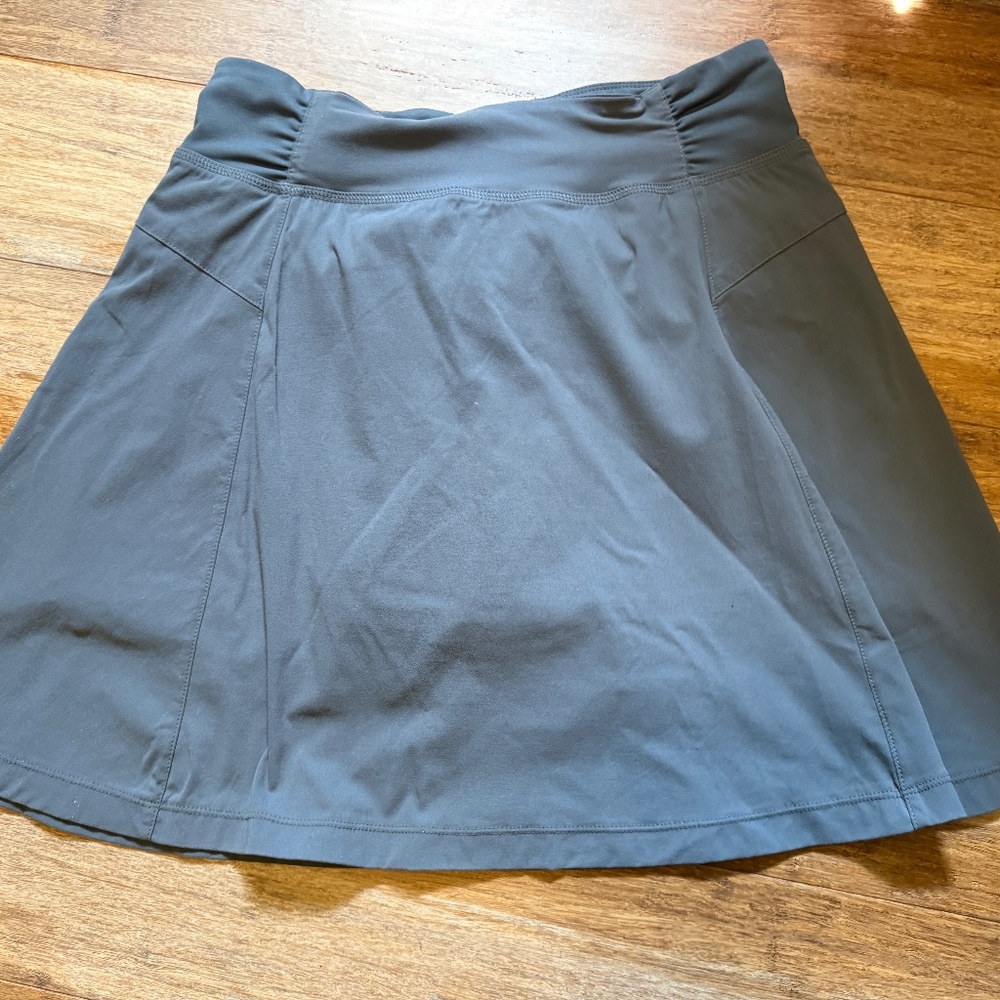 Mountain Hardwear Gray Skort